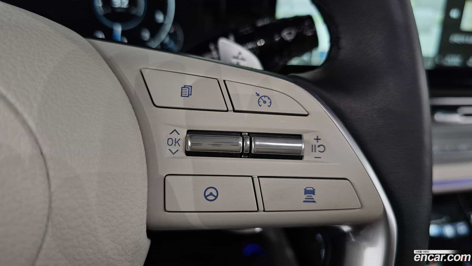 Grandeur Hyundai 2022.3-OPTION-021