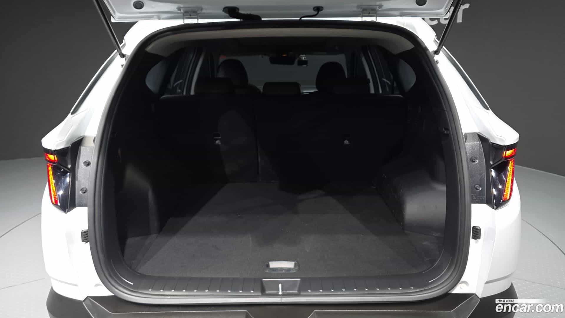 Tucson Hyundai 2023.3-OPTION-024