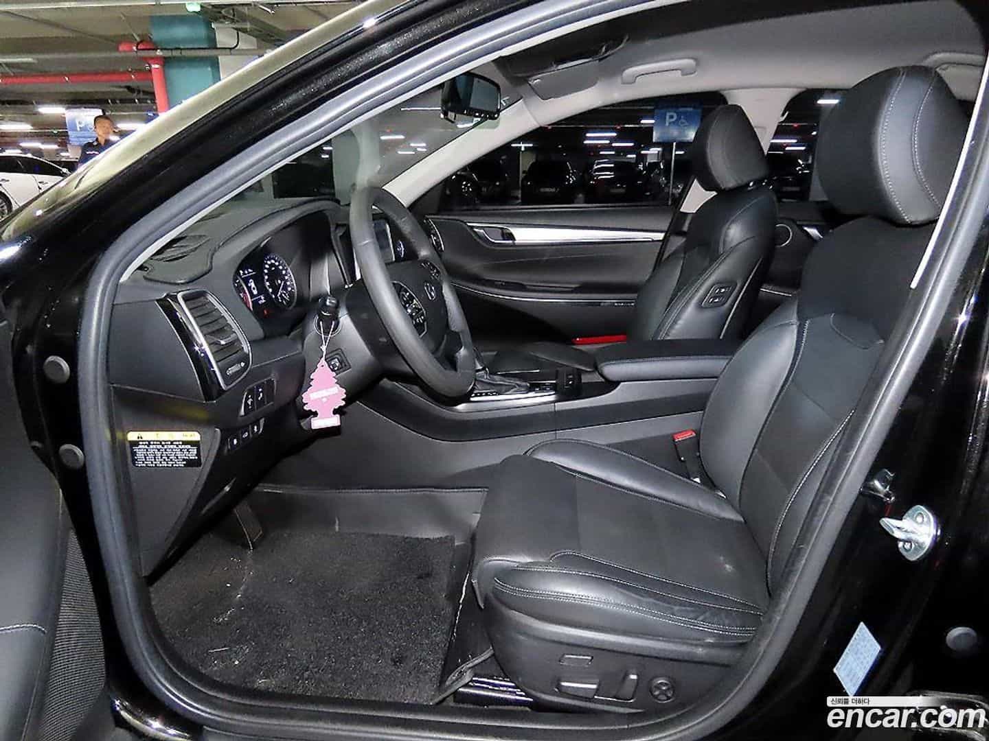 Grandeur Hyundai 2018.2-OUTER-006