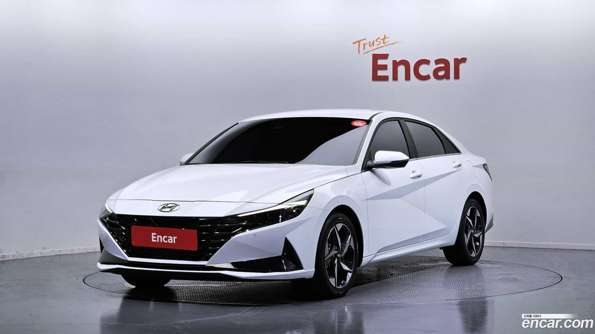 AVANTE Hyundai 2022.5-OUTER-001