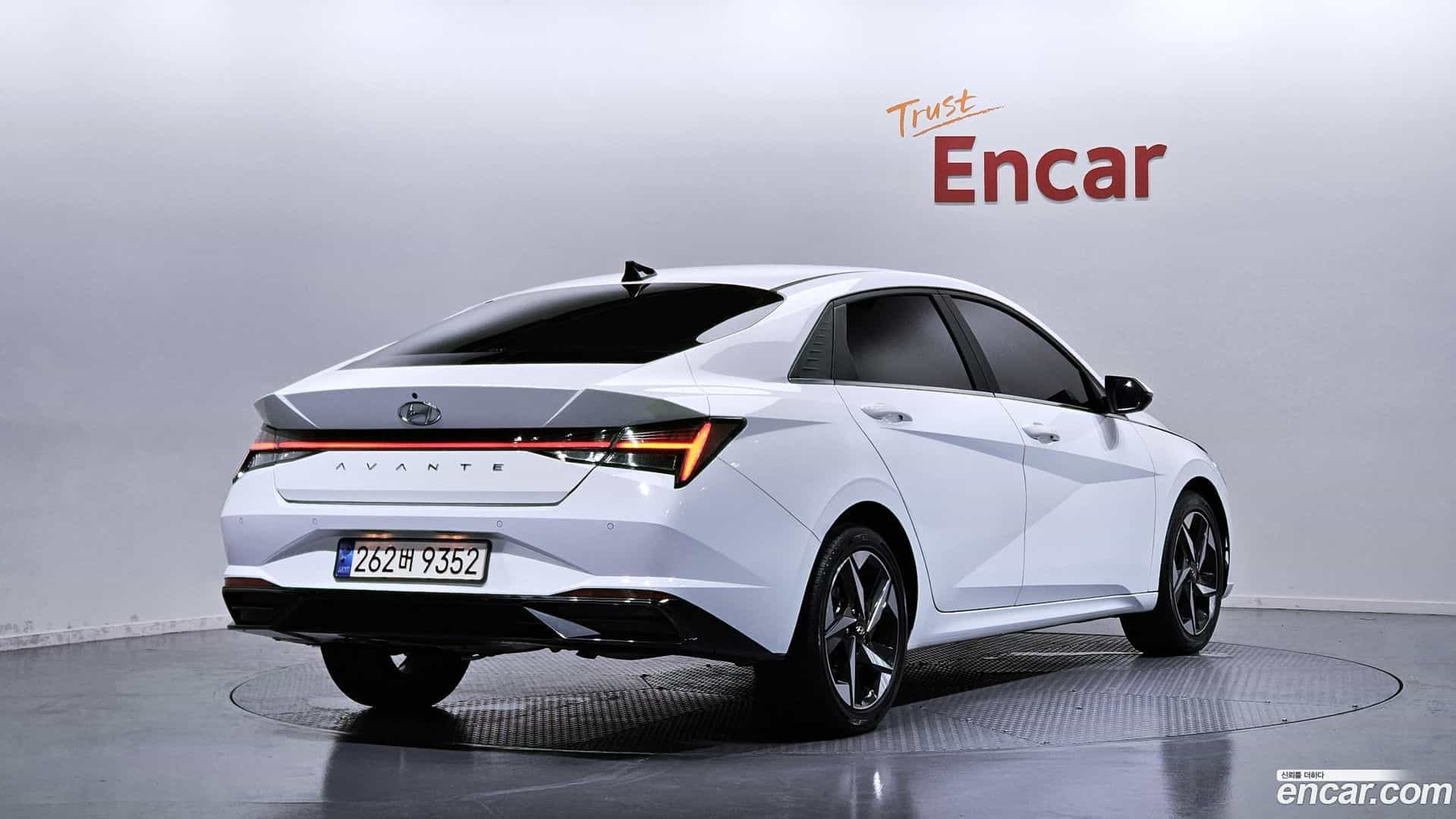 AVANTE Hyundai 2022.5-OUTER-002