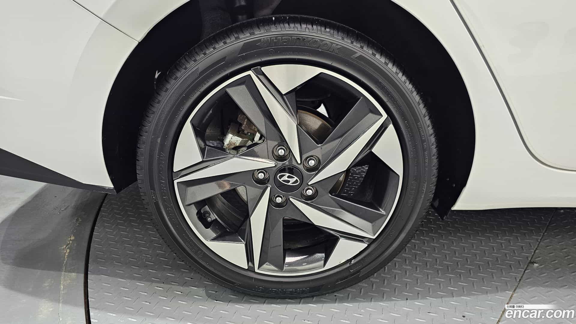 AVANTE Hyundai 2022.5-OUTER-005