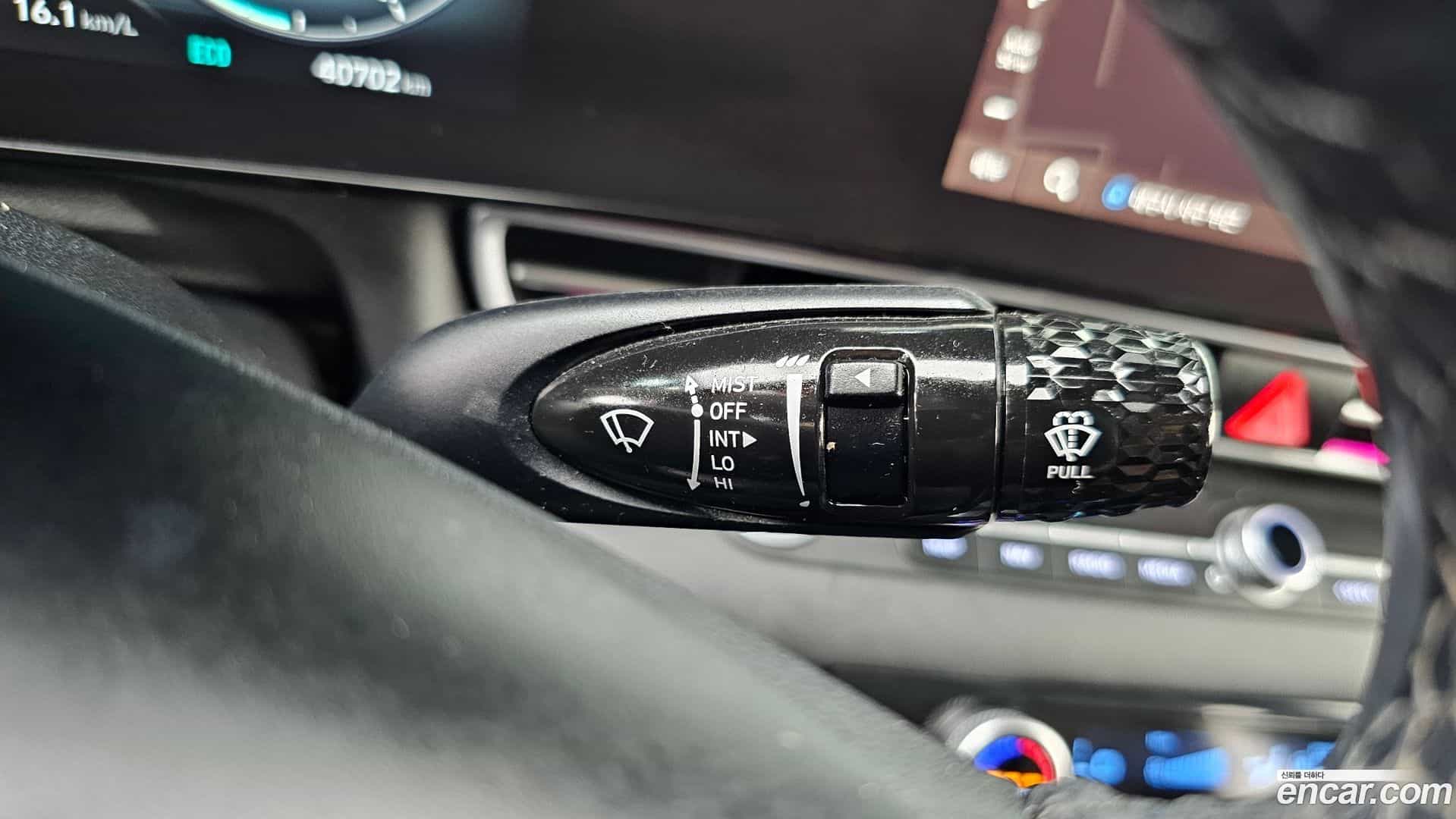 AVANTE Hyundai 2022.5-OPTION-043