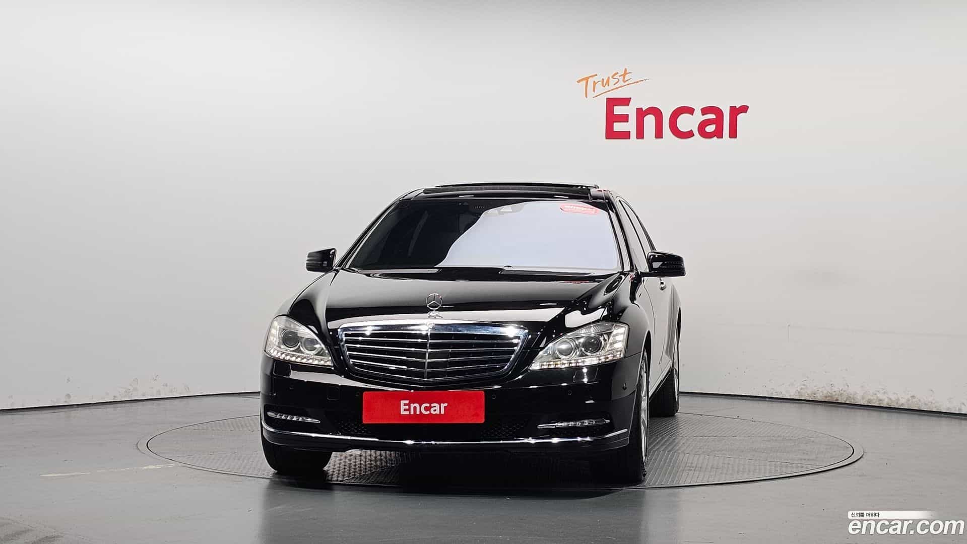 S-Class Mercedes-Benz 2010.11-OUTER-003