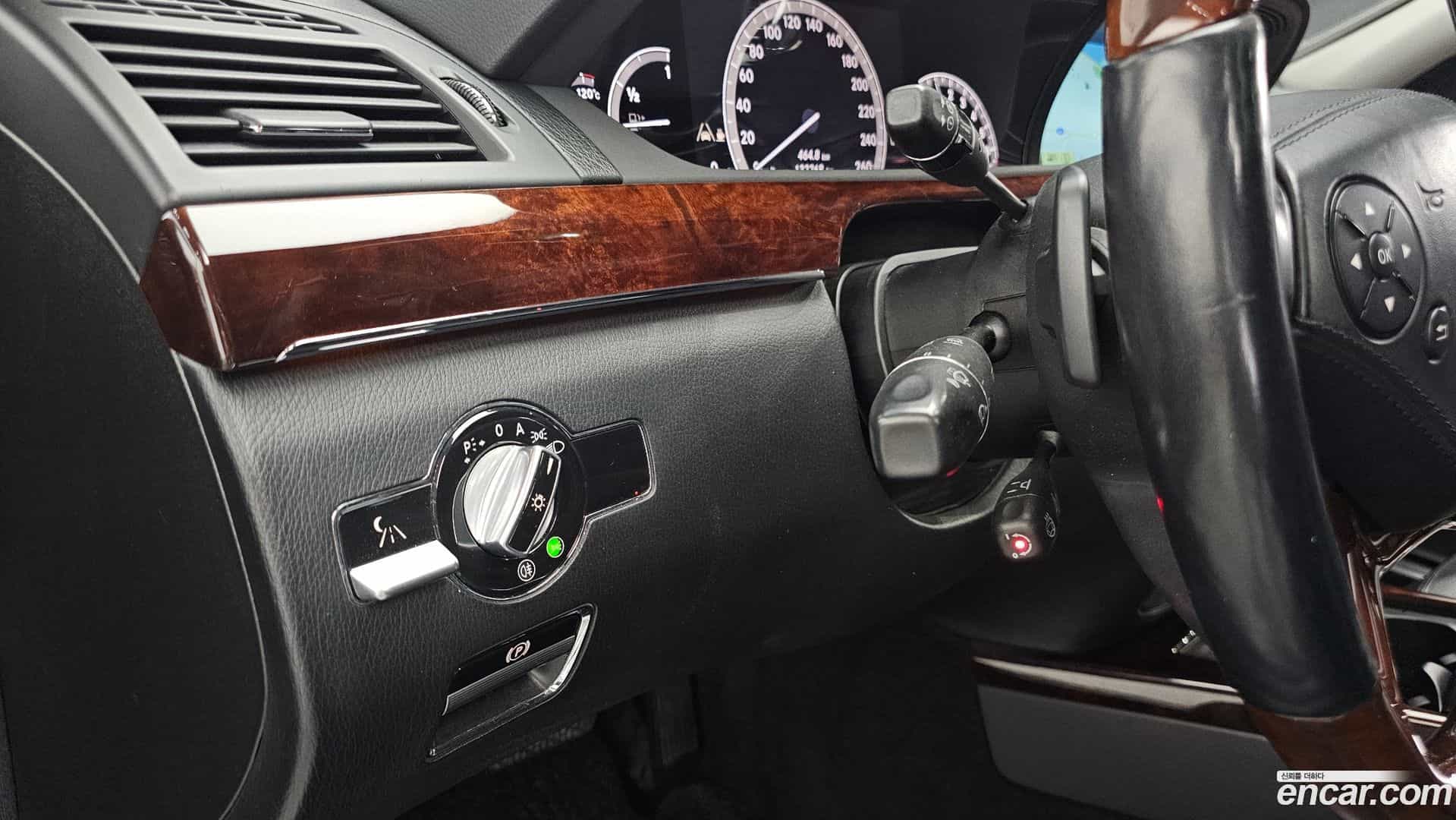 S-Class Mercedes-Benz 2010.11-OPTION-022