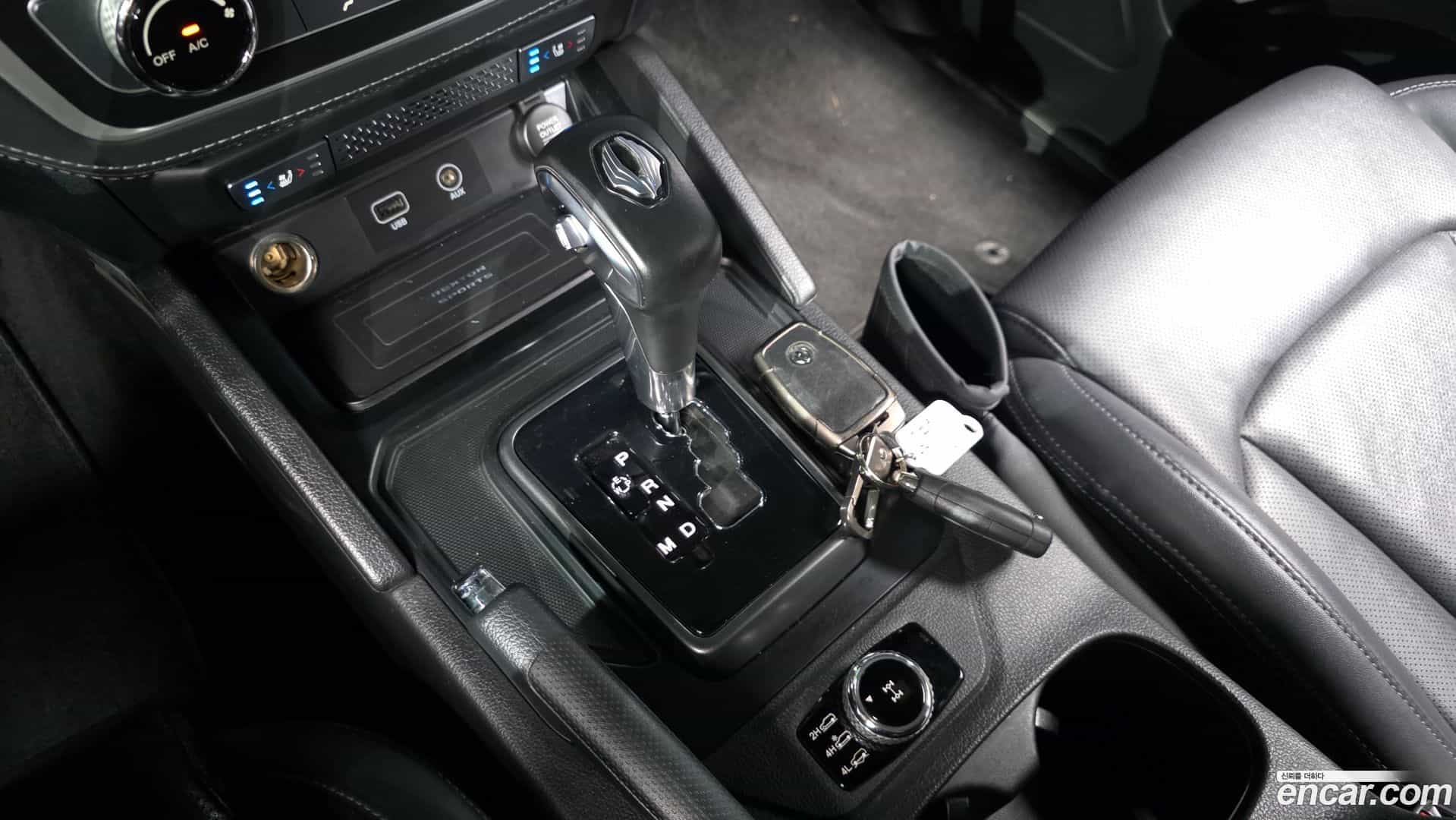 Rexton KG Mobility 2021.1-INNER-009