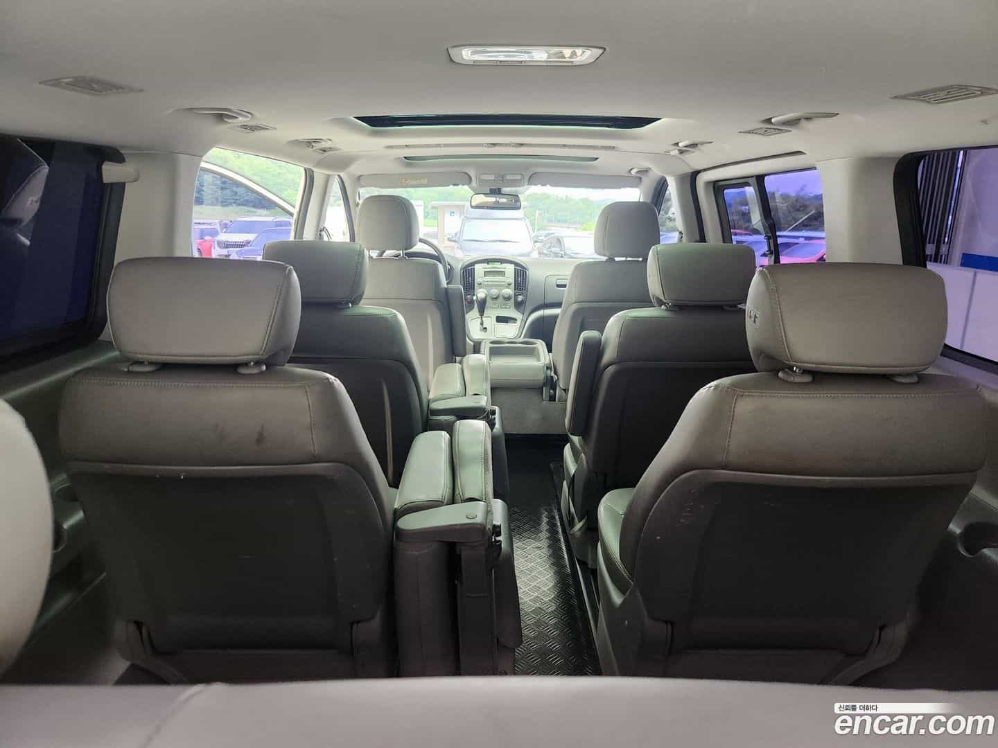 Starex Hyundai 2015.2-INNER-009