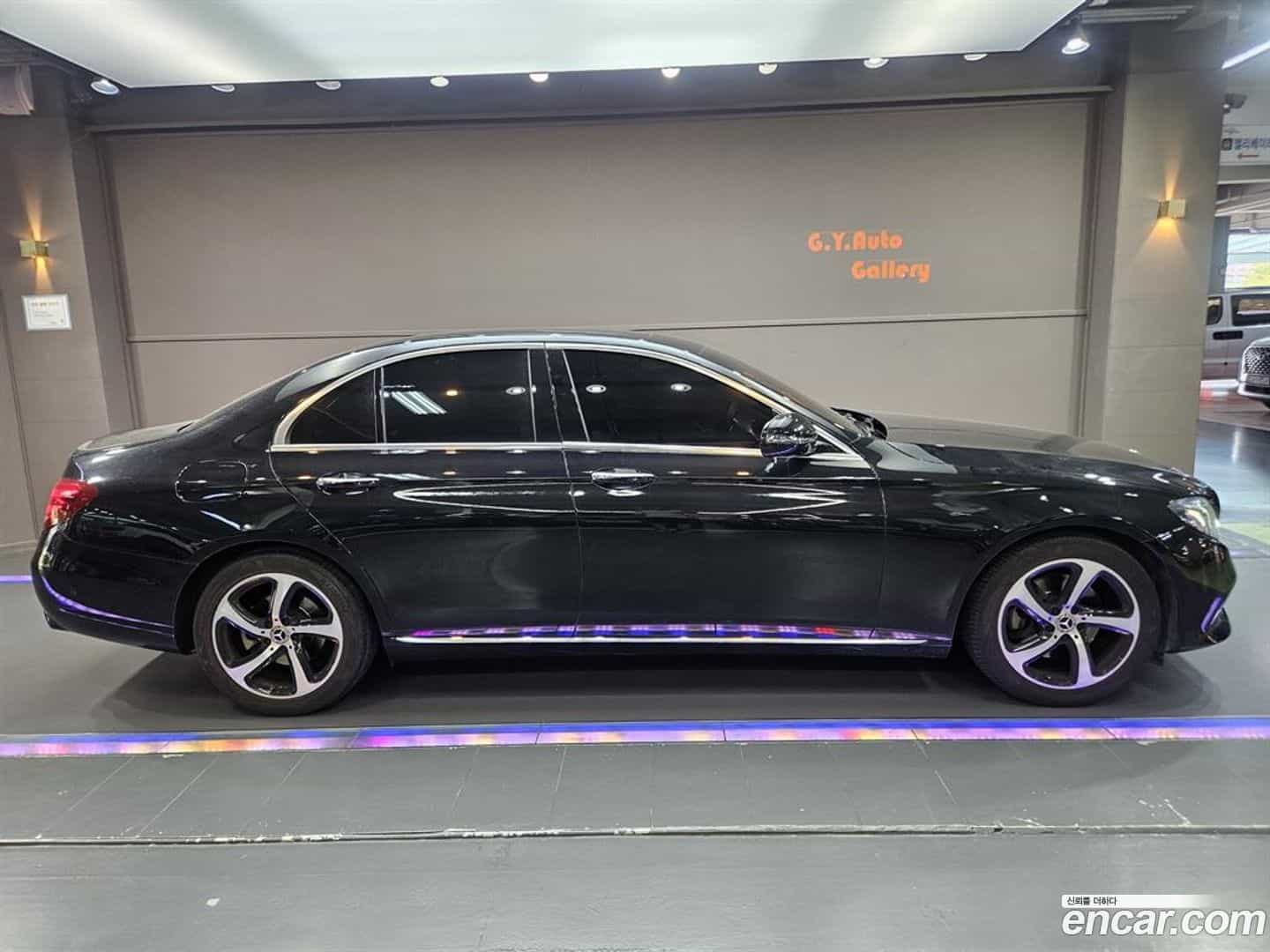 E-Class Mercedes-Benz 2019.11-OUTER-003