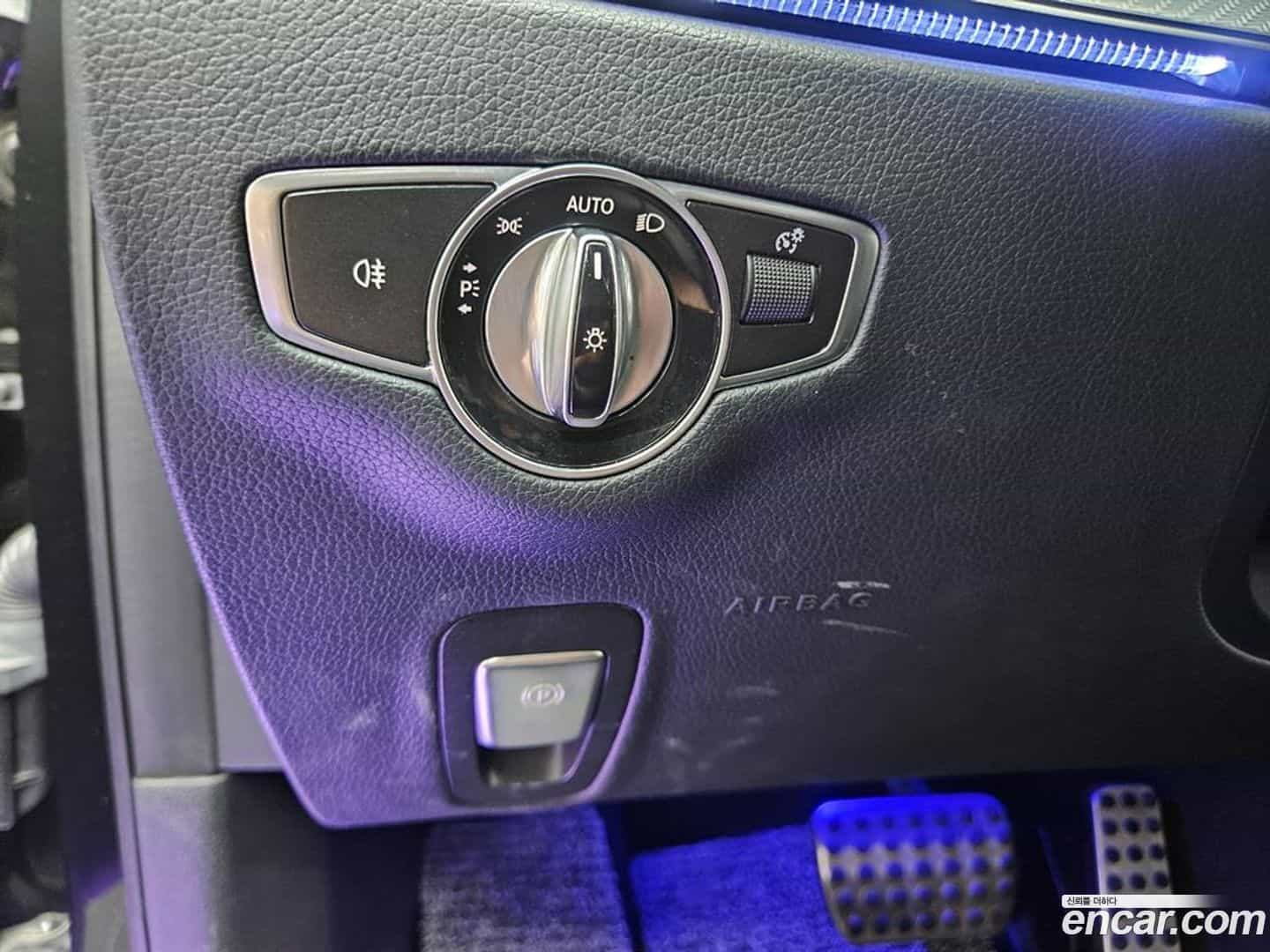 E-Class Mercedes-Benz 2019.11-INNER-010