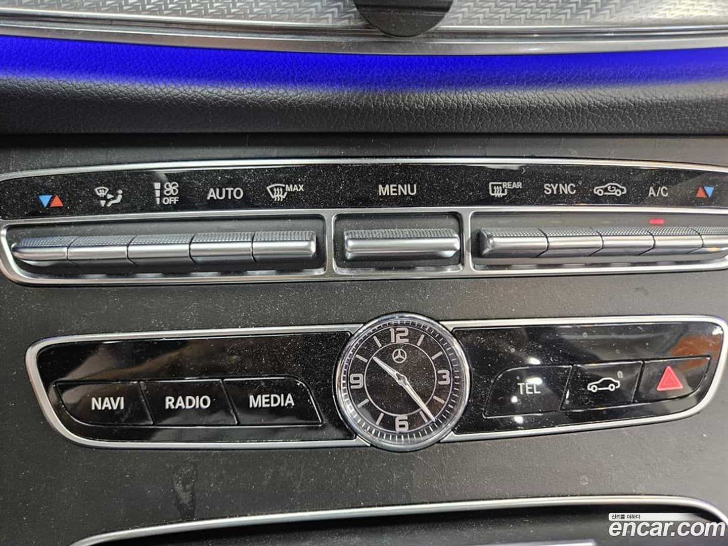 E-Class Mercedes-Benz 2019.11-OPTION-015