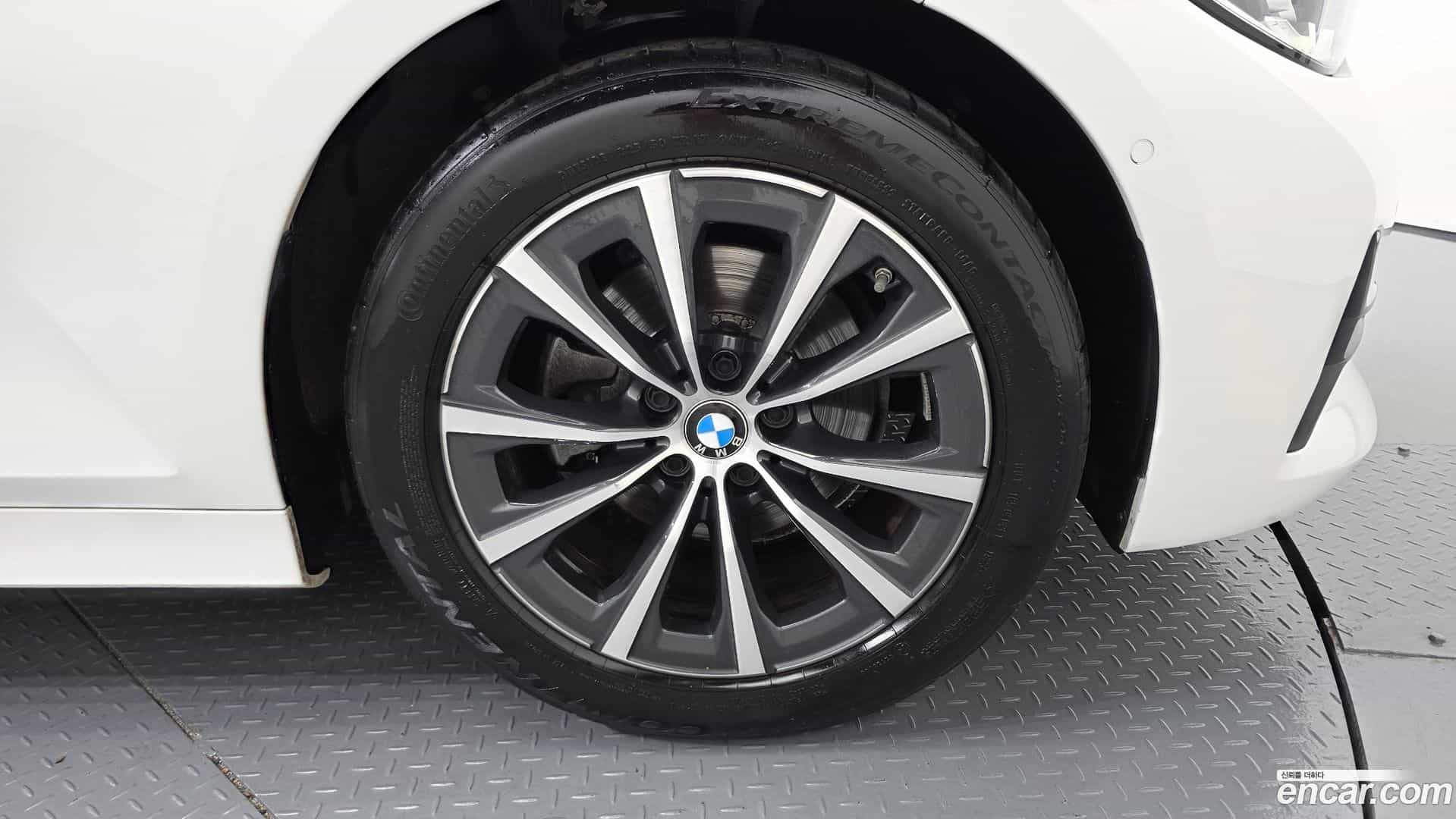 3-Series BMW 2019.11-OUTER-031