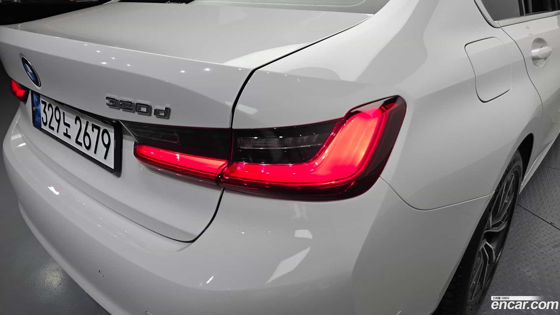 3-Series BMW 2019.11-OUTER-033