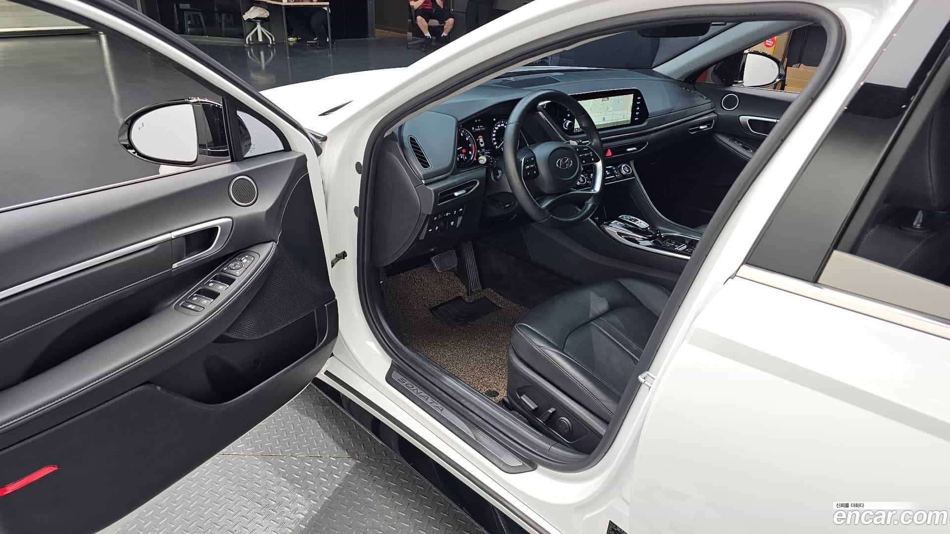 Sonata Hyundai 2022.3-INNER-010