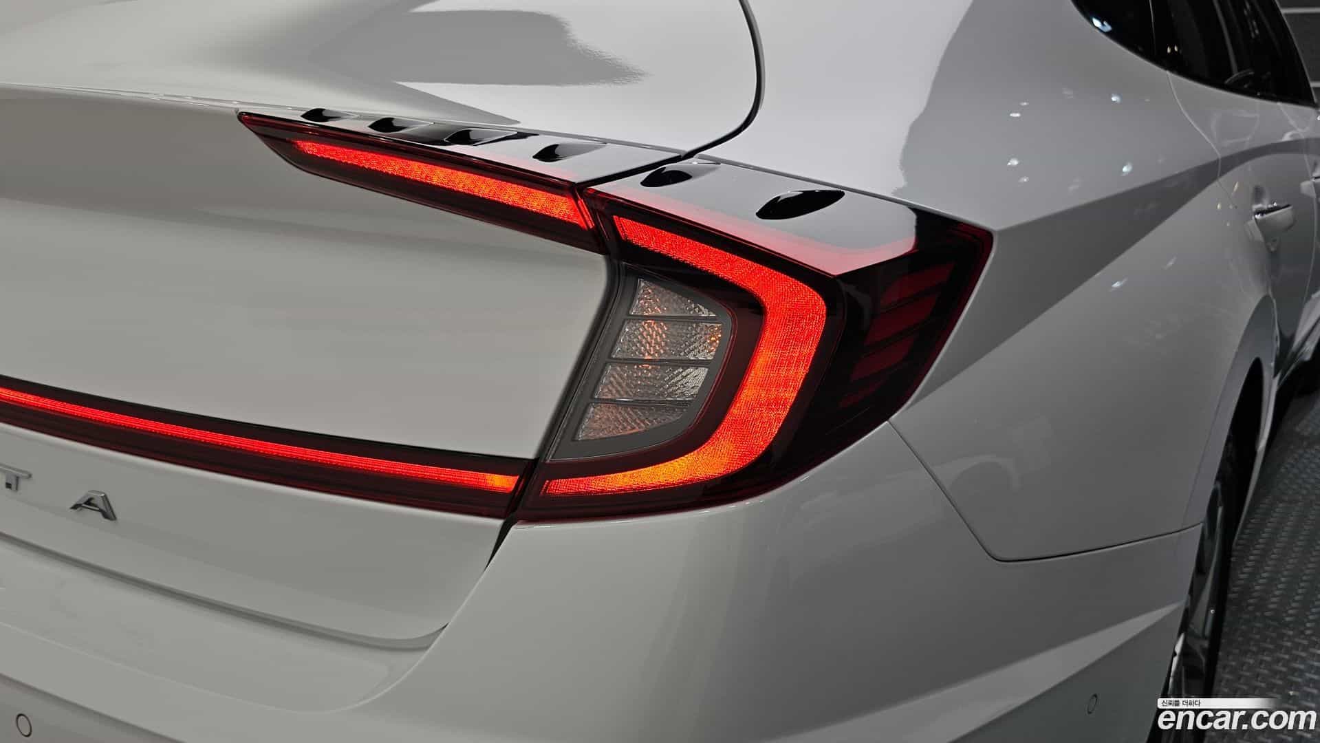 Sonata Hyundai 2022.3-OUTER-033