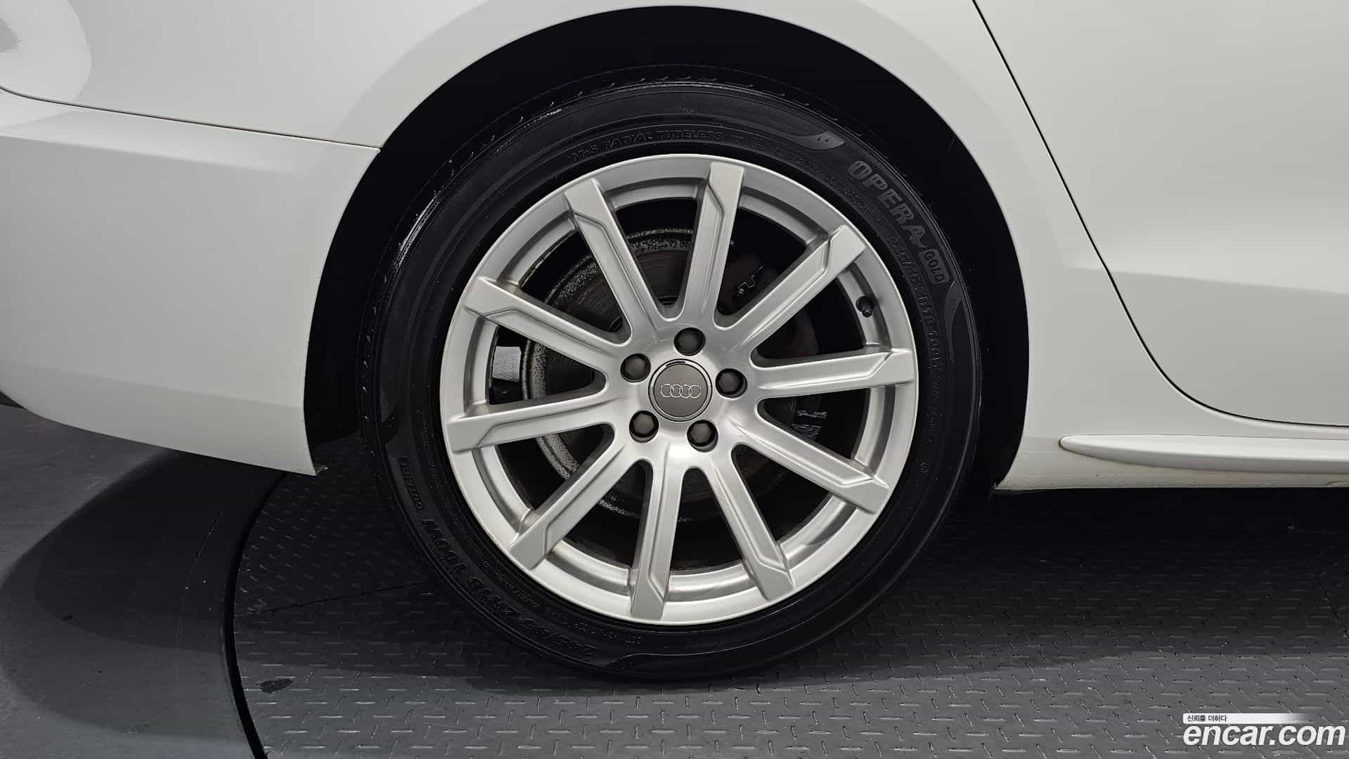 A5 Audi 2015.2-OUTER-005