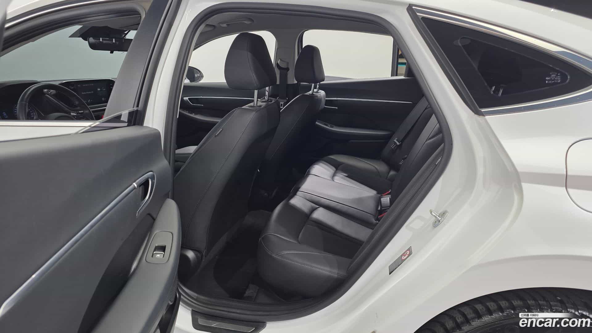Sonata Hyundai 2020.6-OPTION-015