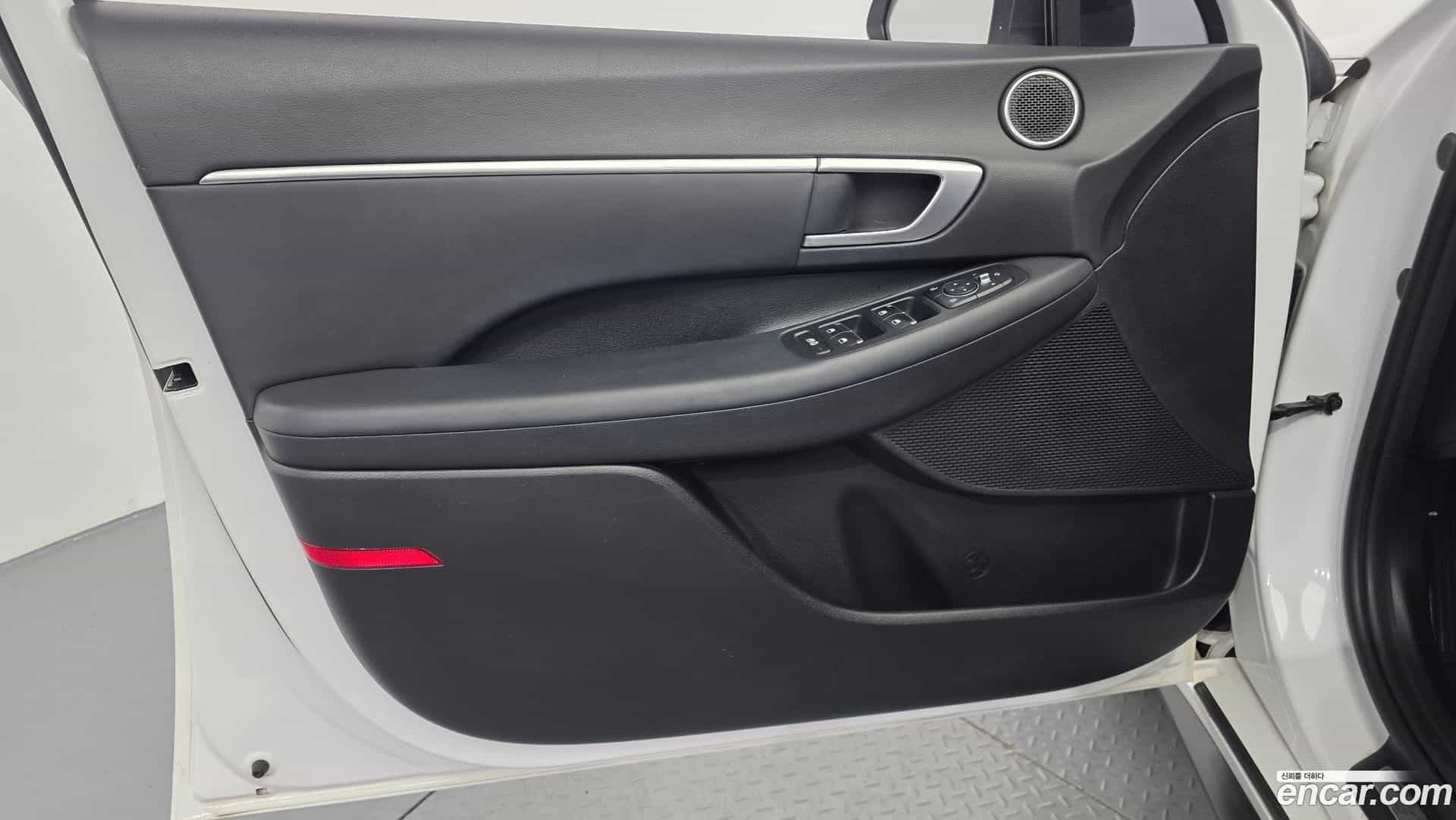 Sonata Hyundai 2020.6-INNER-034