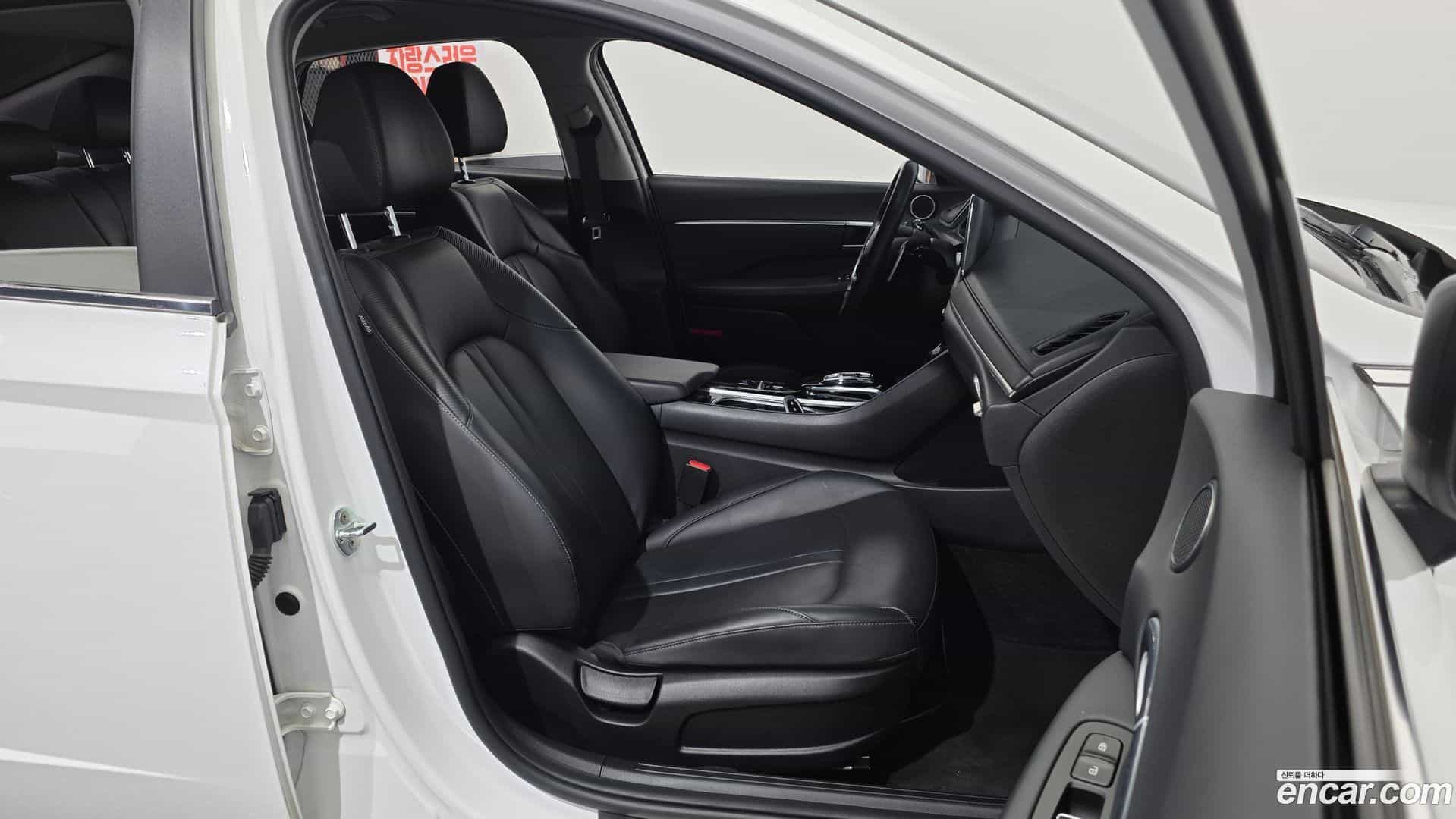 Sonata Hyundai 2020.6-INNER-036