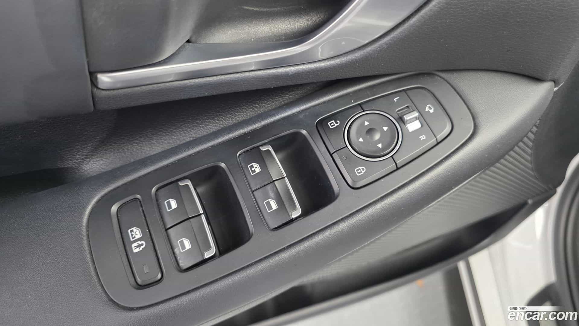 Sonata Hyundai 2020.6-OPTION-040