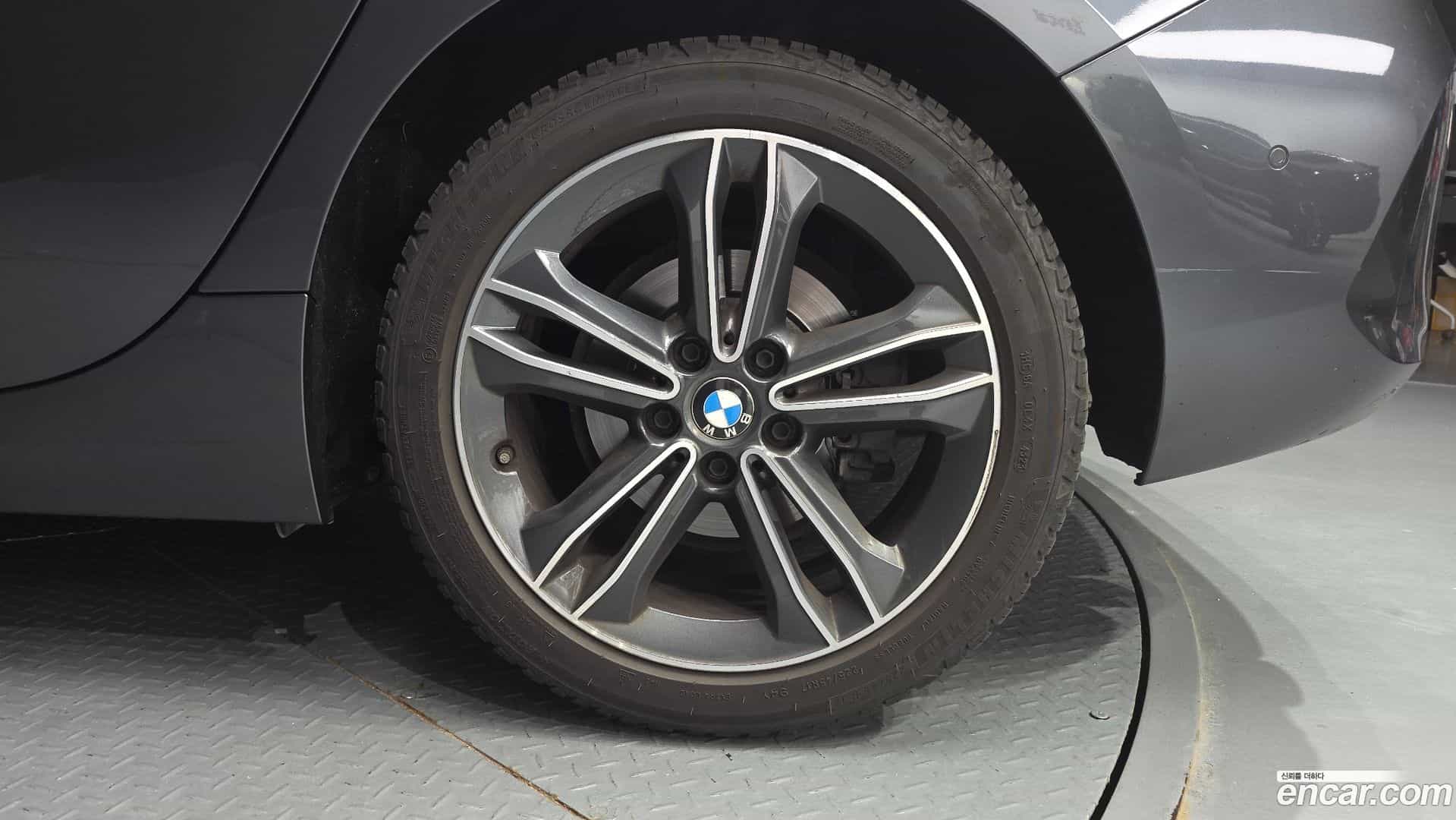 1-Series BMW 2020.8-OUTER-031
