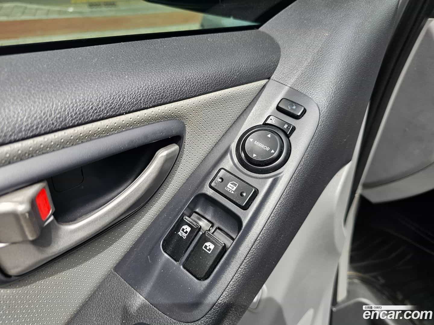 Starex Hyundai 2020.11-OPTION-018