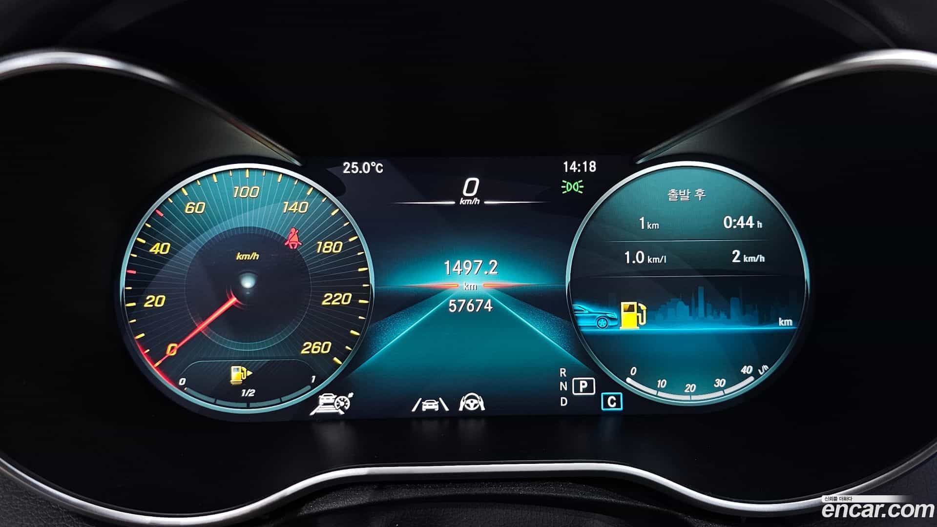 C-Class Mercedes-Benz 2021.7-INNER-008
