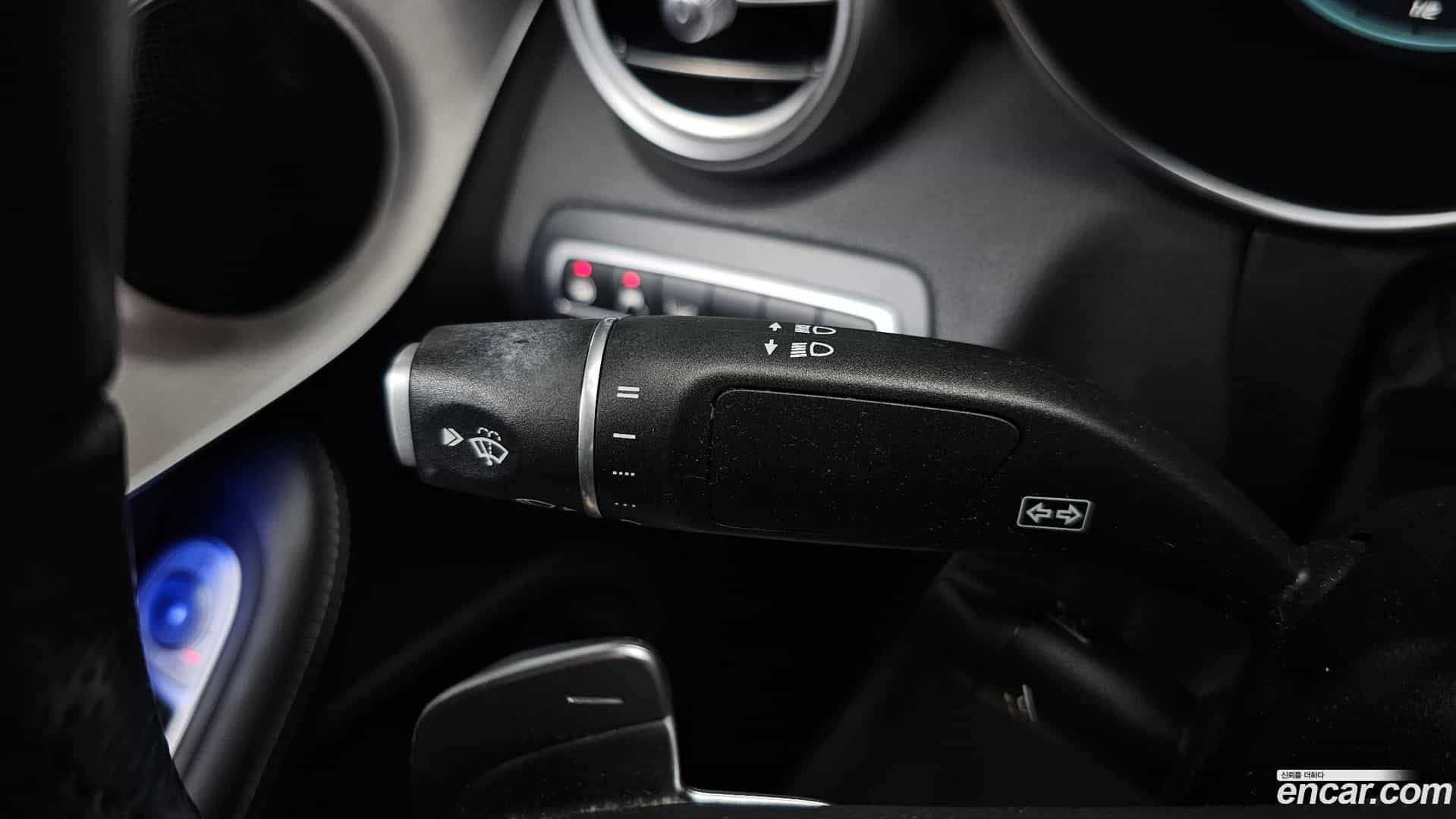 C-Class Mercedes-Benz 2021.7-OPTION-041