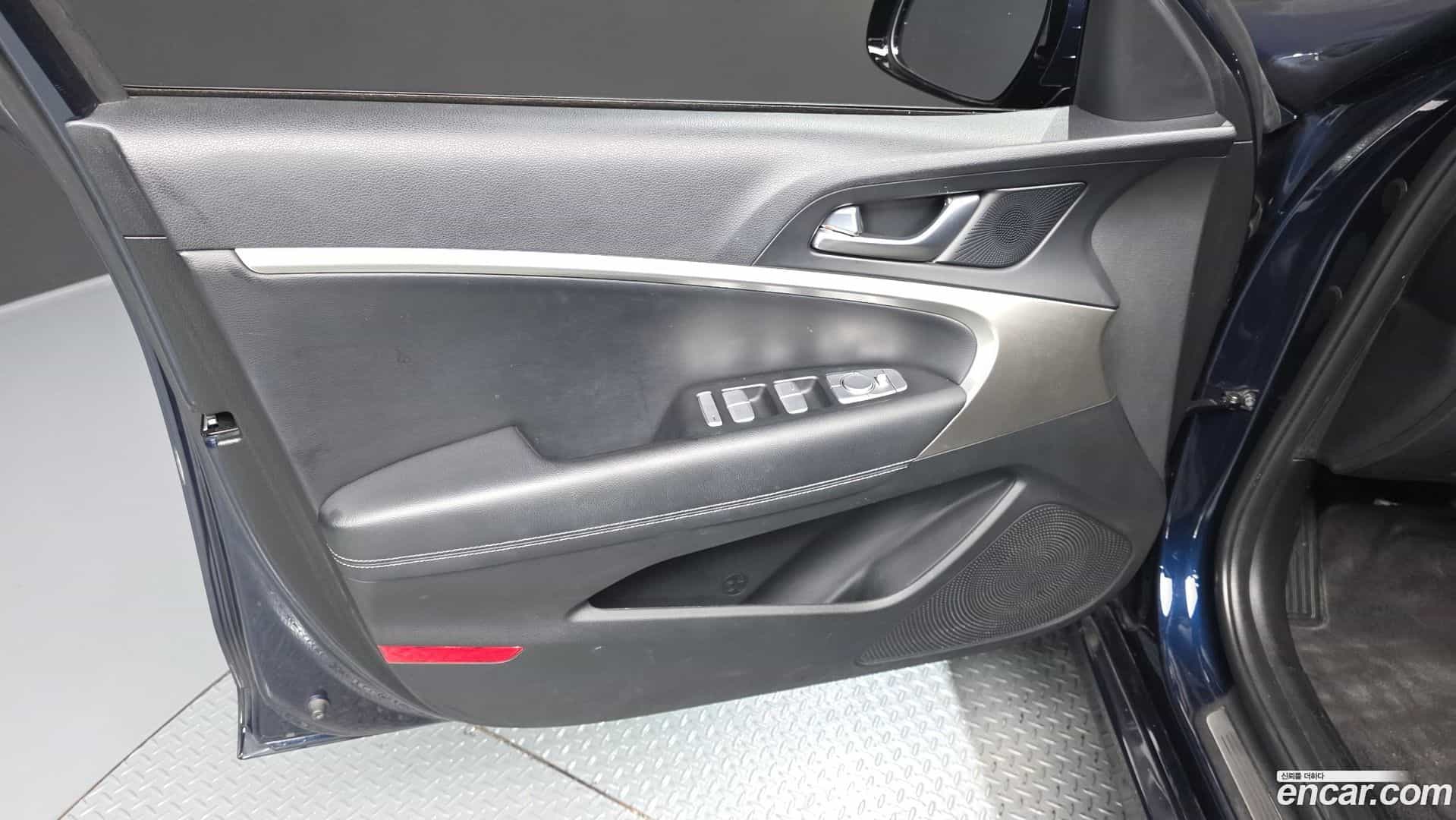 G70 Genesis 2021.3-INNER-034