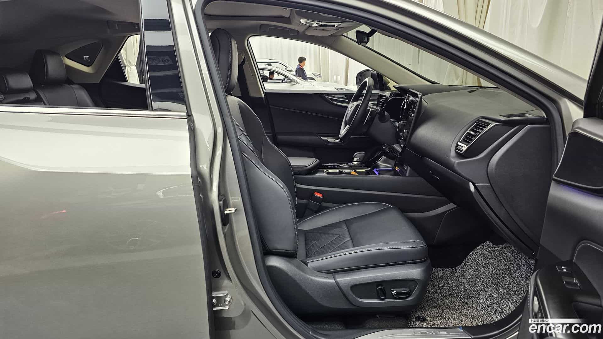 NX Lexus 2024.6-OPTION-015