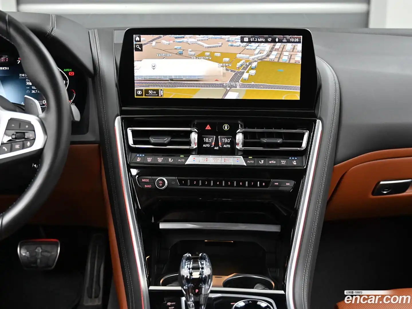 8-Series BMW 2022.8-OPTION-018