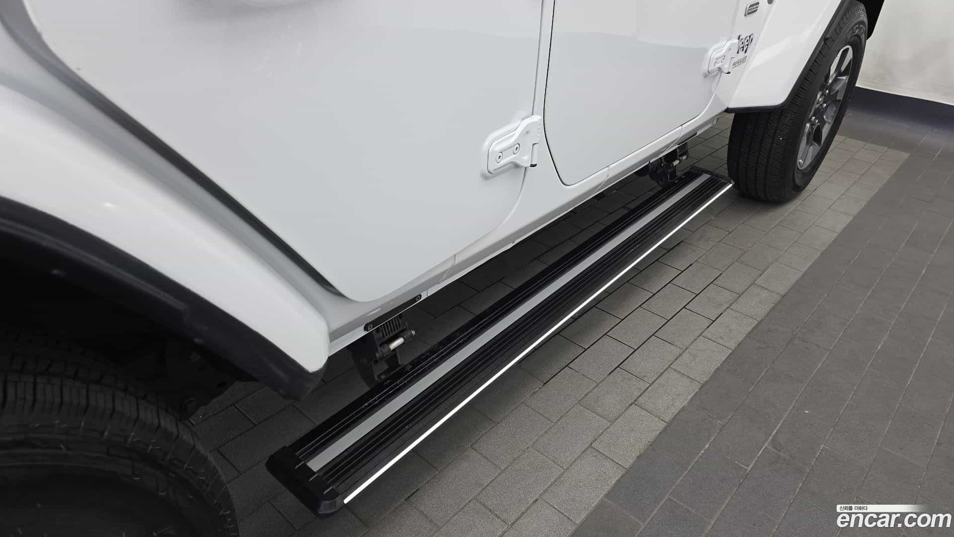 Wrangler Jeep 2022.4-OPTION-022