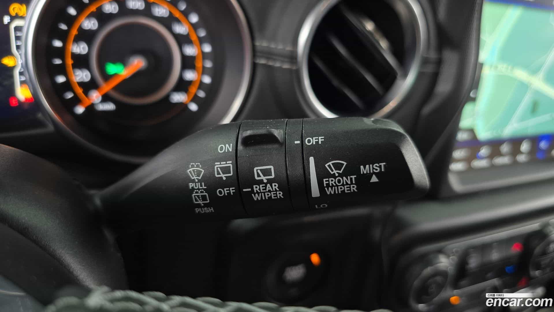 Wrangler Jeep 2022.4-OPTION-042