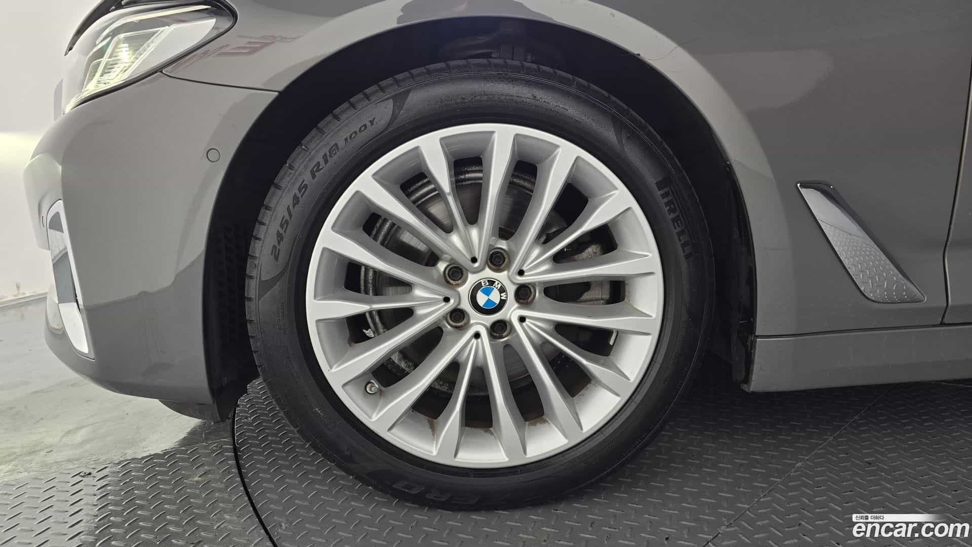 5-Series BMW 2021.3-OUTER-005