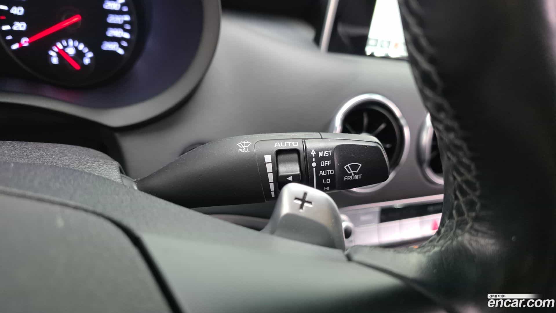 Stinger Kia 2017.10-OPTION-043