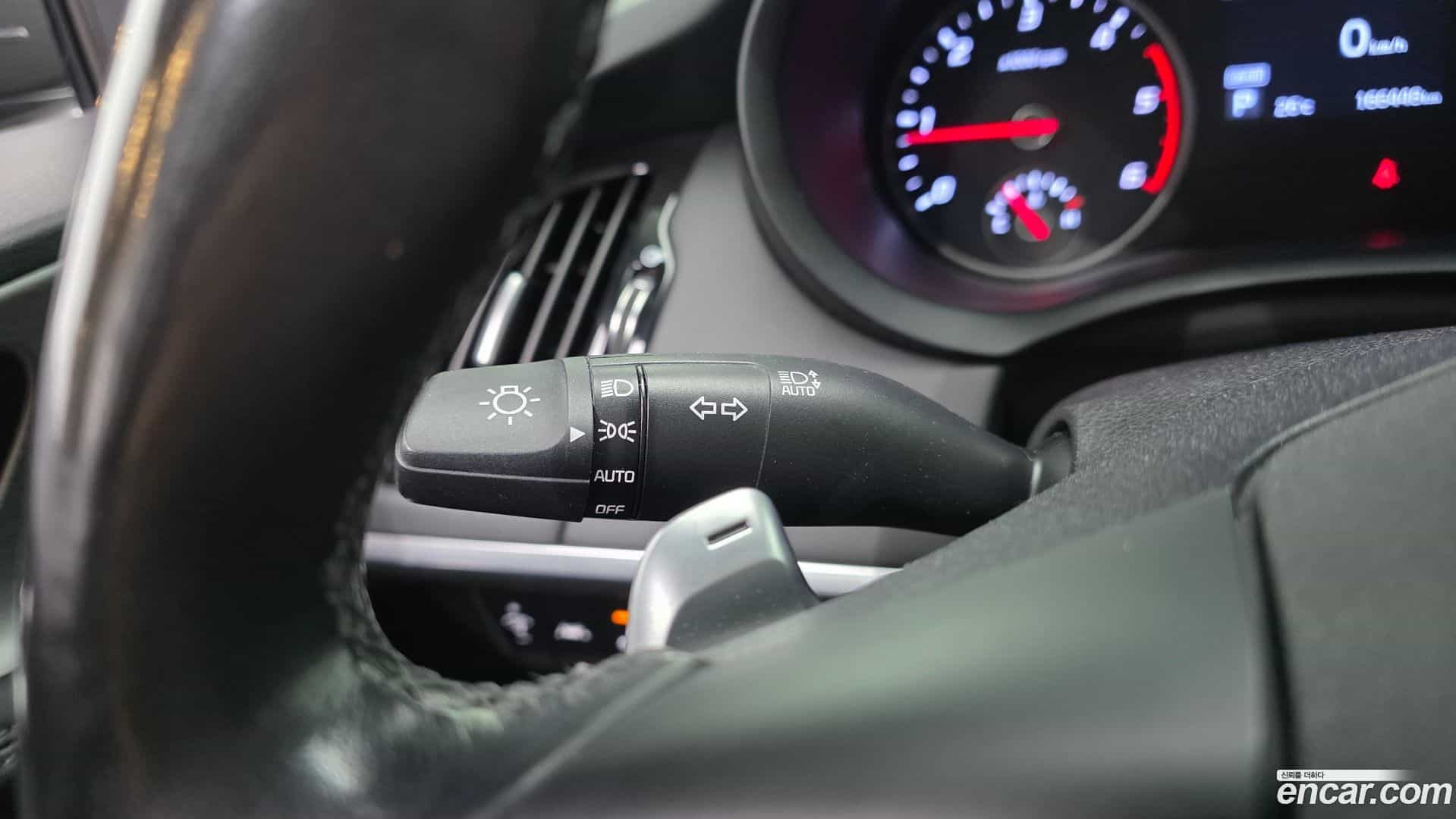Stinger Kia 2017.10-OPTION-047