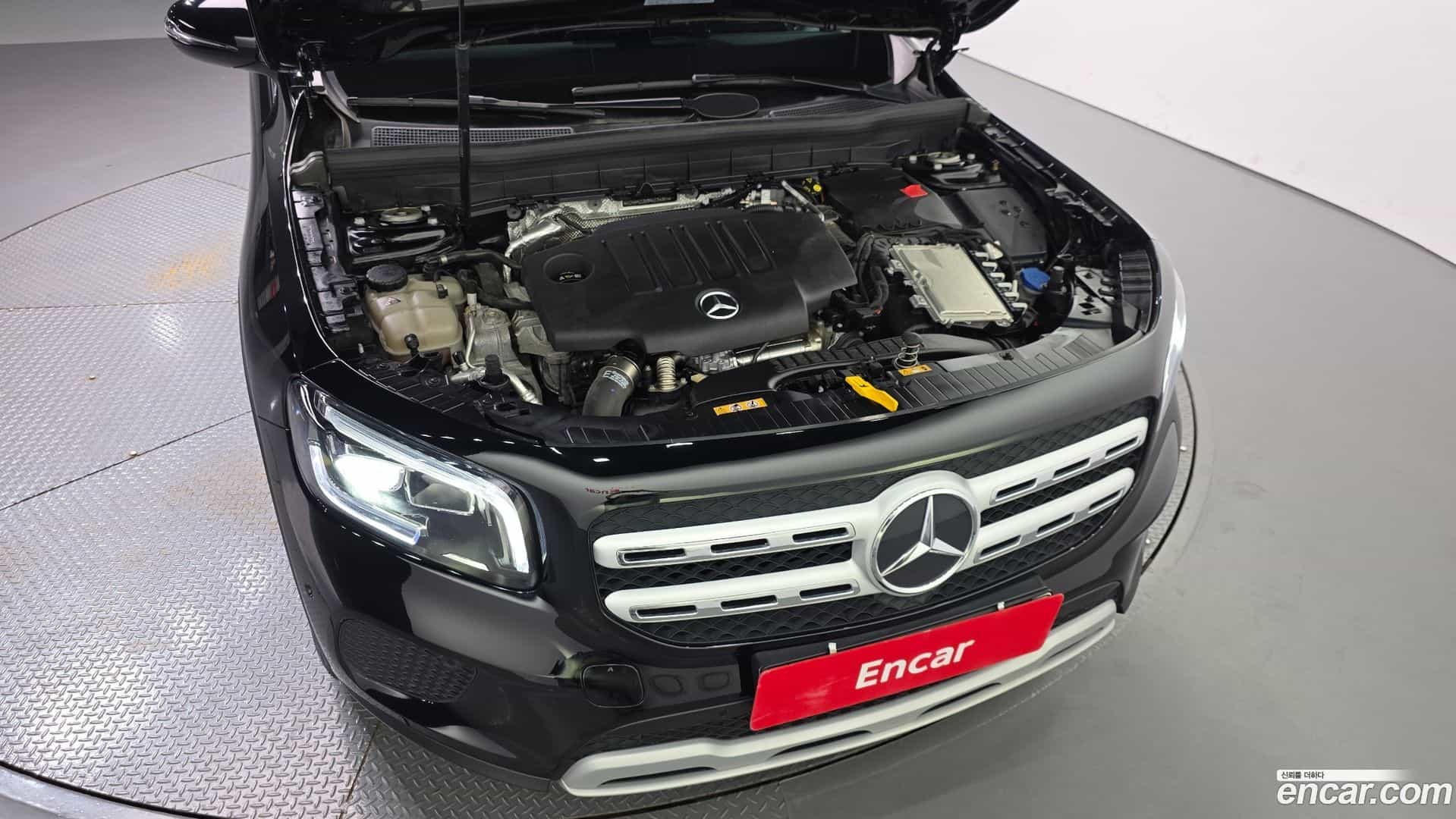 GLB-Class Mercedes-Benz 2021.8-OUTER-006