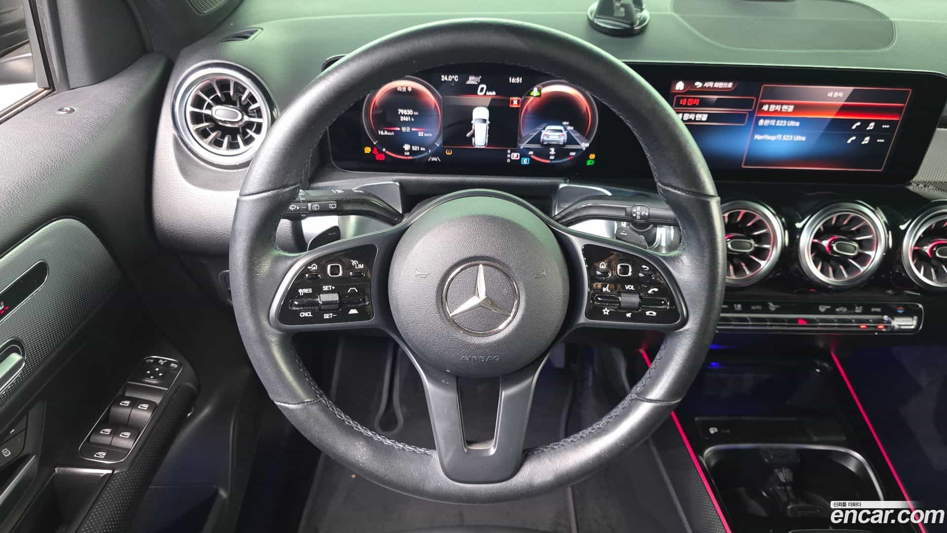 GLB-Class Mercedes-Benz 2021.8-OPTION-017