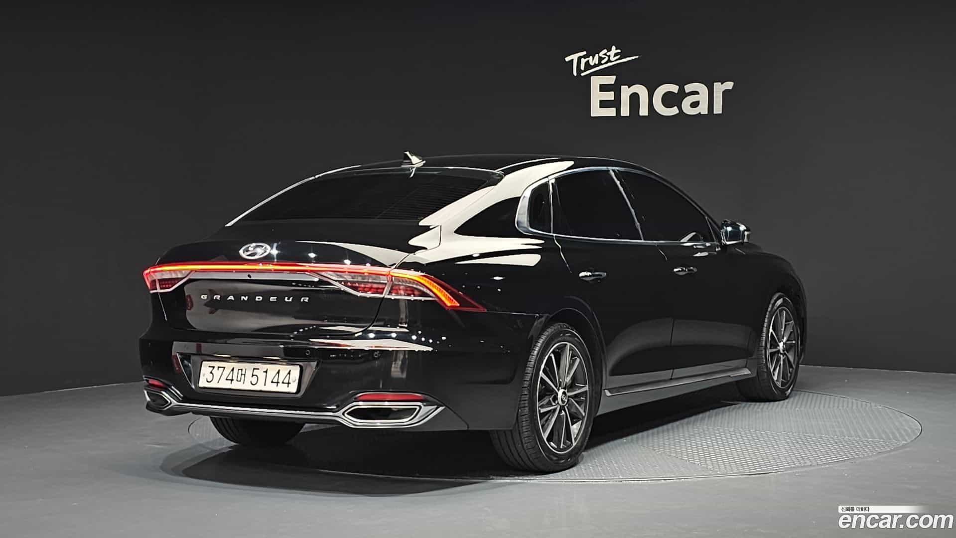 Grandeur Hyundai 2022.5-OUTER-002