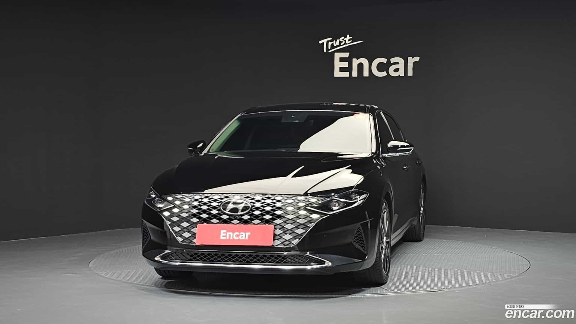 Grandeur Hyundai 2022.5-OUTER-003