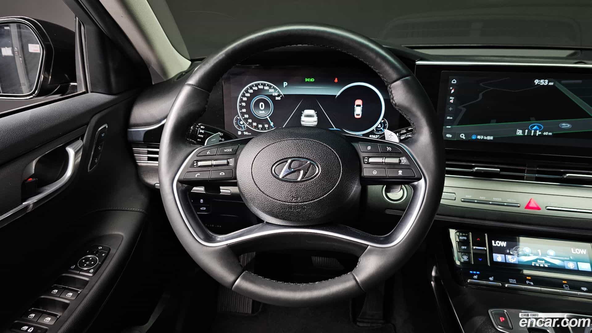 Grandeur Hyundai 2022.5-OPTION-016