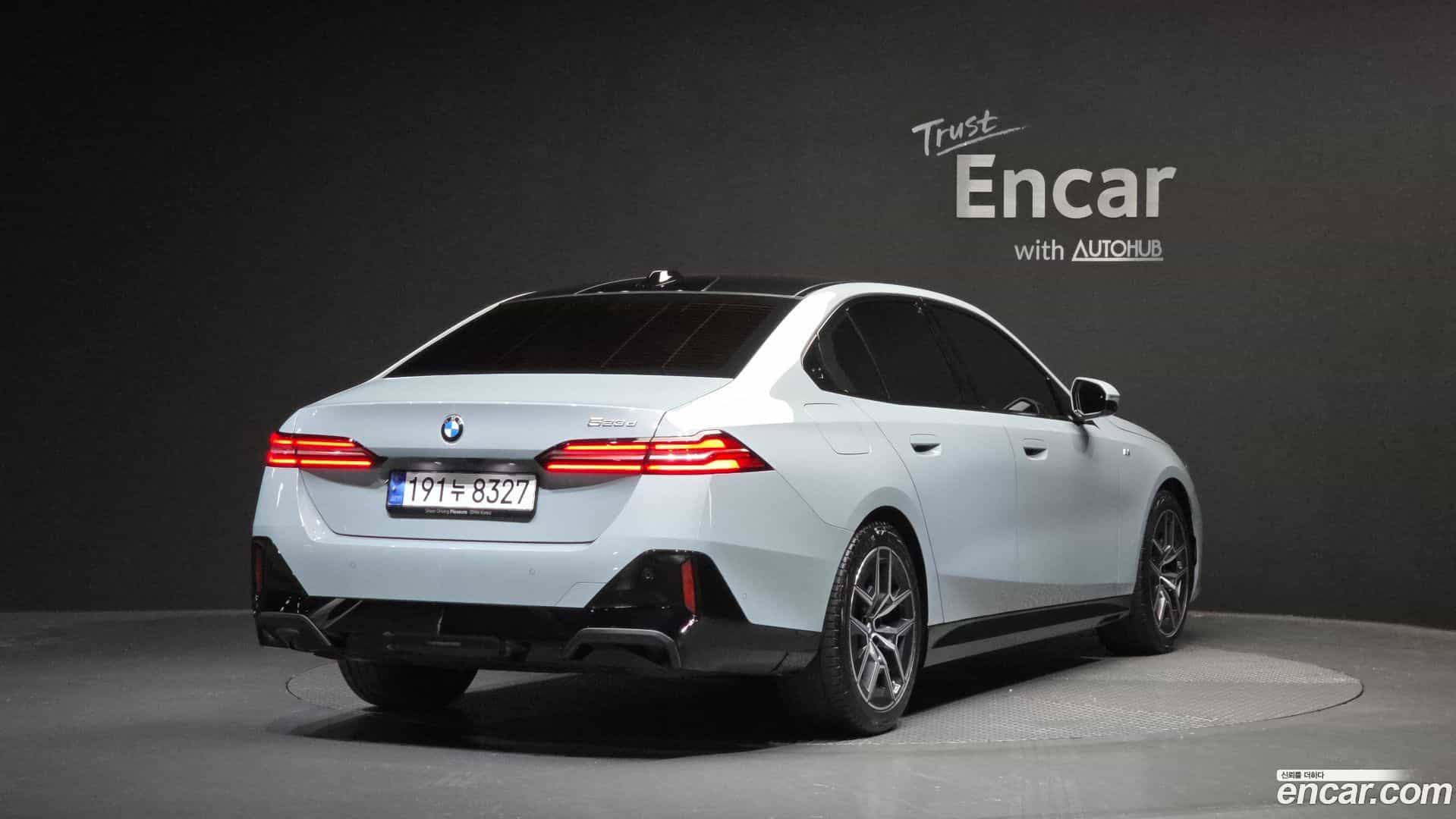 5-Series BMW 2024.1-OUTER-002