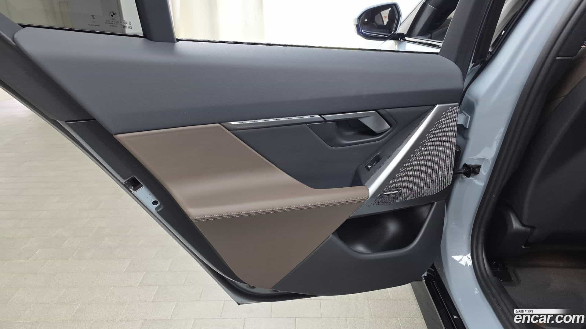 5-Series BMW 2024.1-INNER-035