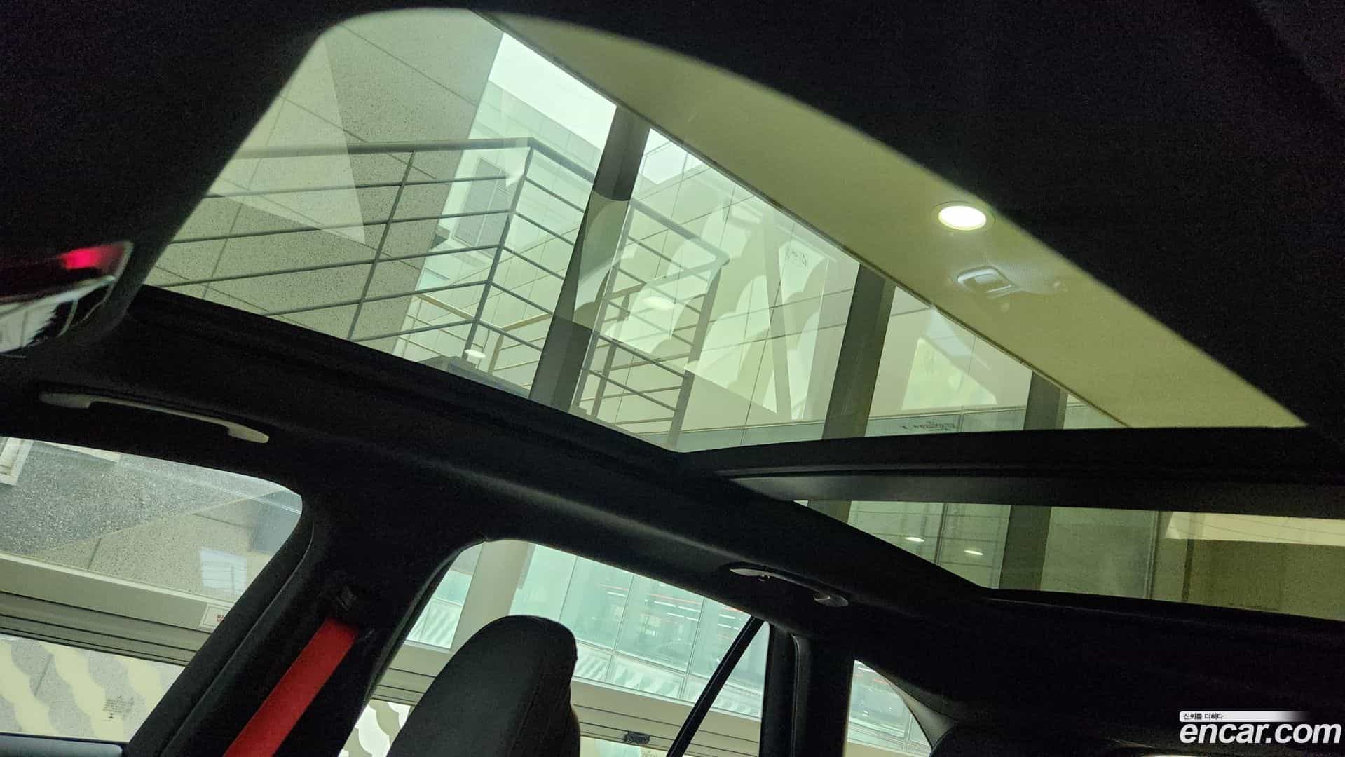 GLC-Class Mercedes-Benz 2024.4-OPTION-017