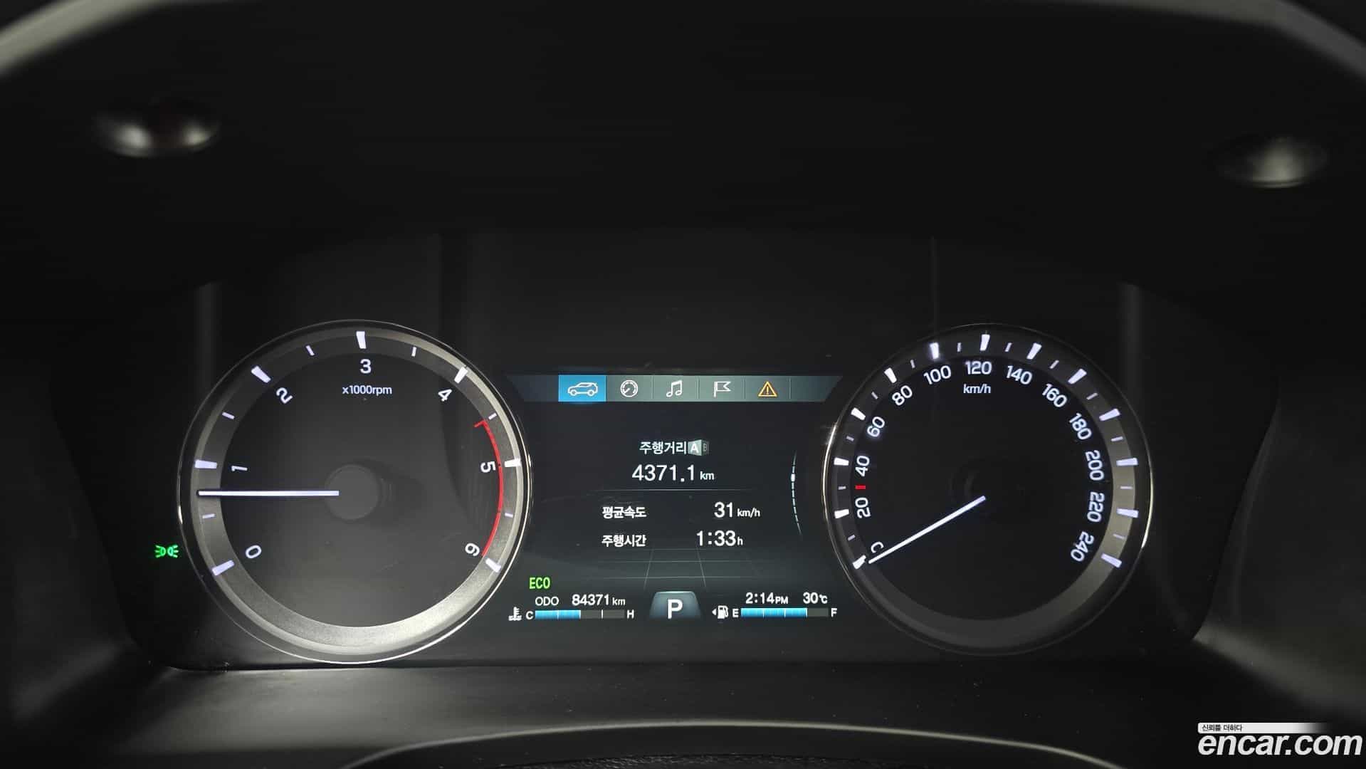 Rexton KG Mobility 2020.10-INNER-008