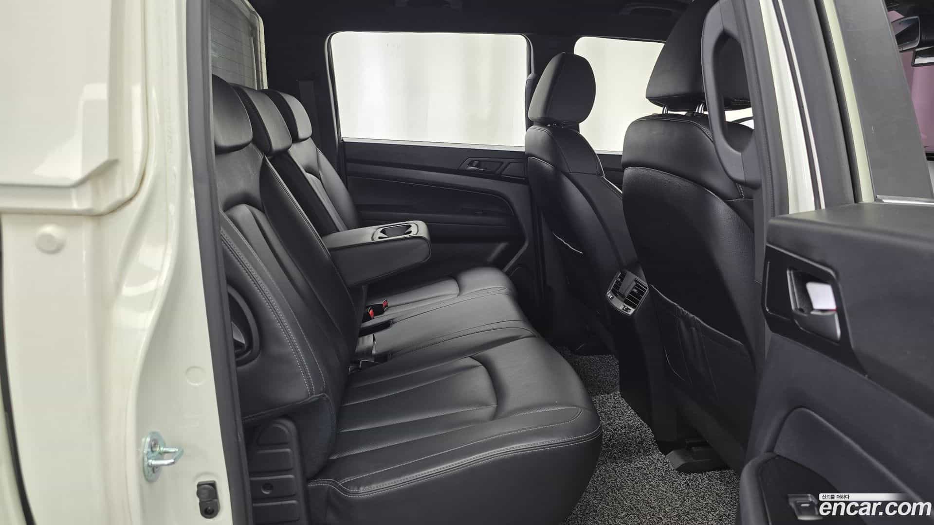 Rexton KG Mobility 2020.10-OPTION-015