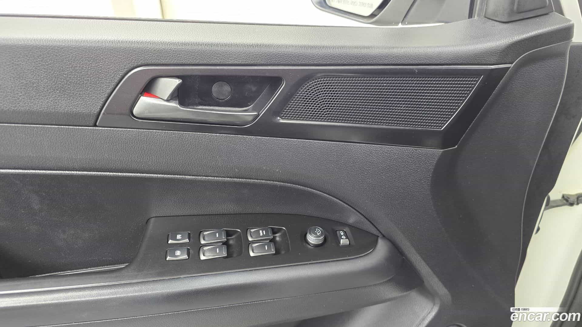 Rexton KG Mobility 2020.10-OPTION-041