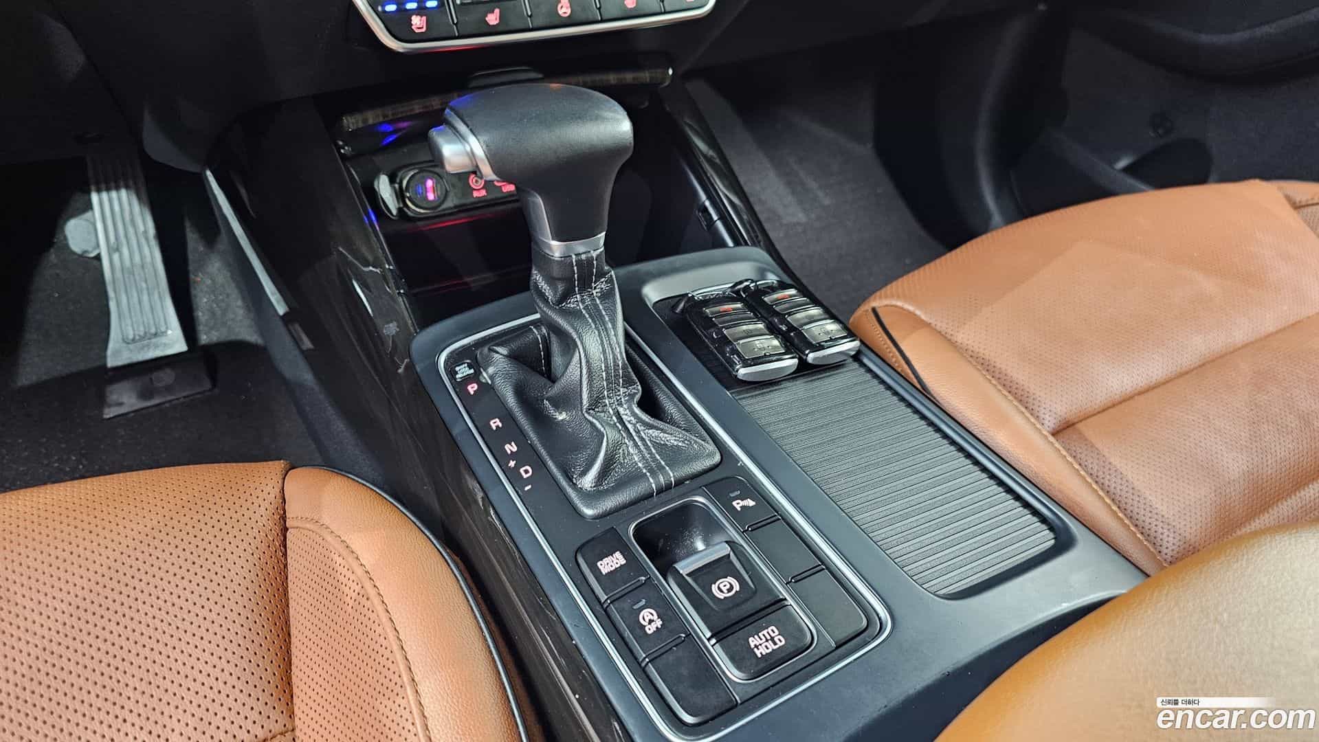 Sorento Kia 2017.7-INNER-009