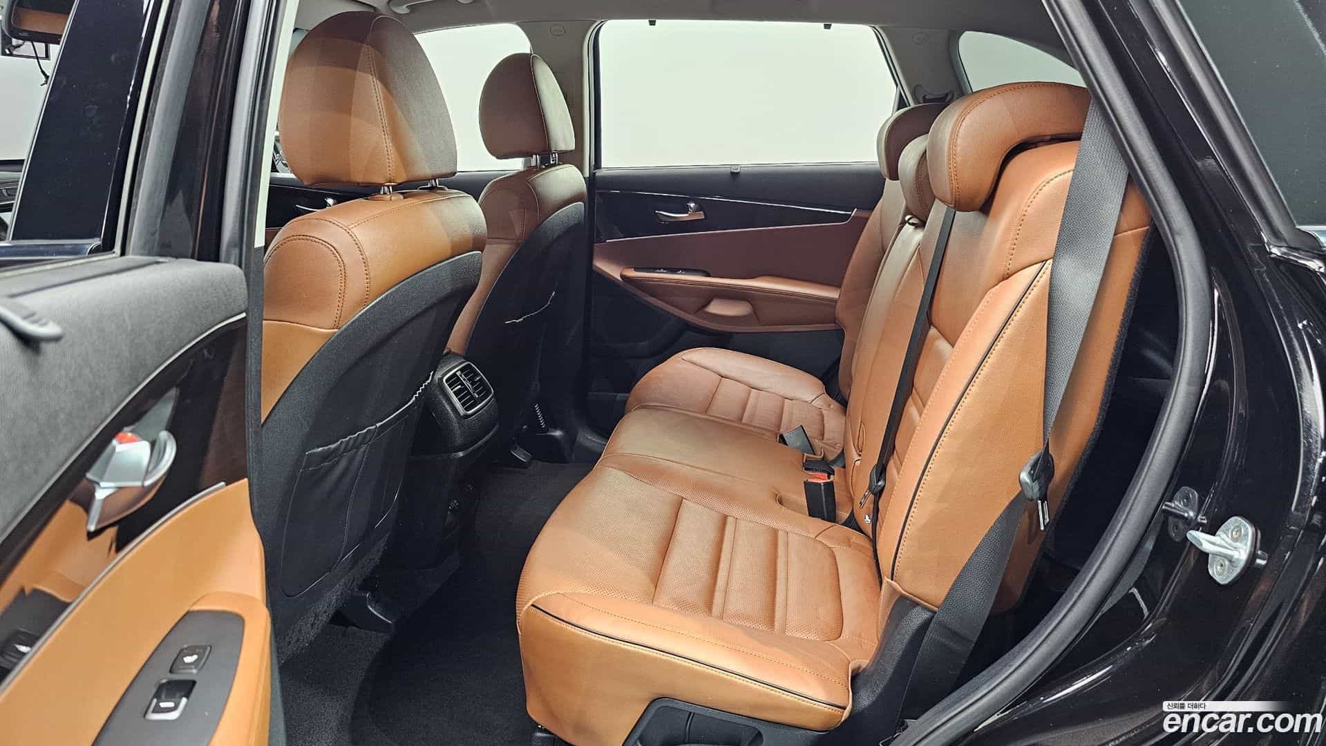 Sorento Kia 2017.7-OPTION-016