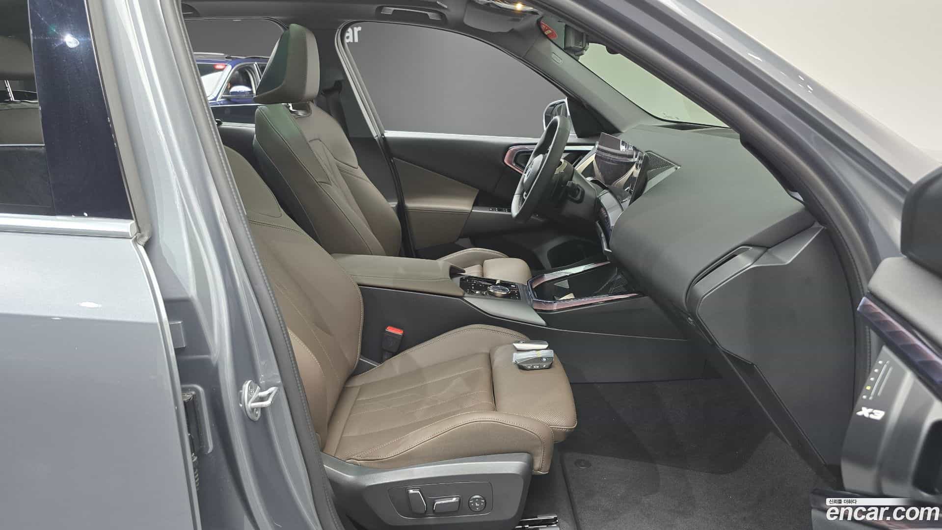 X3 BMW 2025.0-INNER-036