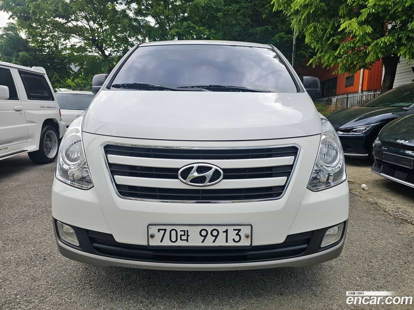 Starex Hyundai 2016.0-OUTER-001